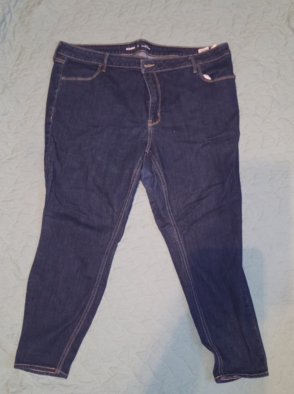 Old Navy Women's Skinny Jeans in Dark Blue Denim